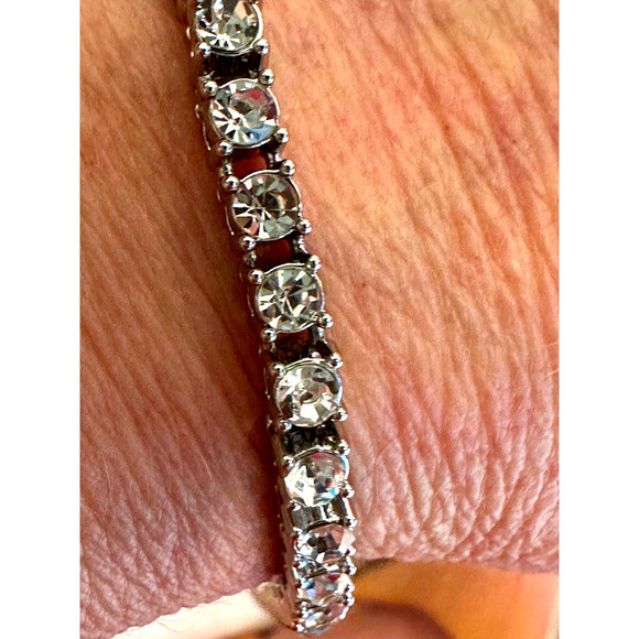 Tennis Bracelet 8" - Picture 14 of 15